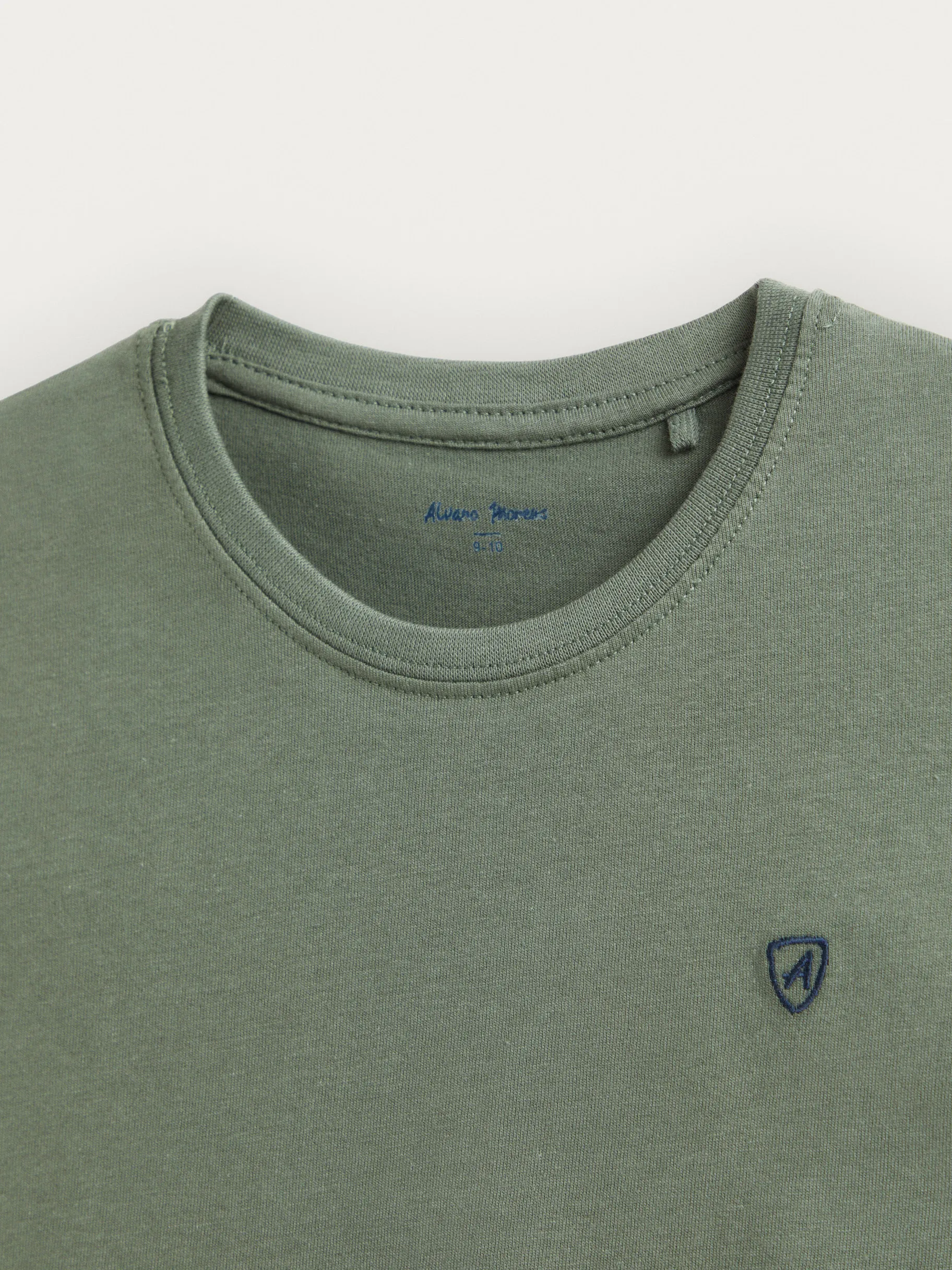 camiseta_basica_kids_verde_2.webp Clearance Alvaro Moreno CAMISETA BASICA KIDS Verde