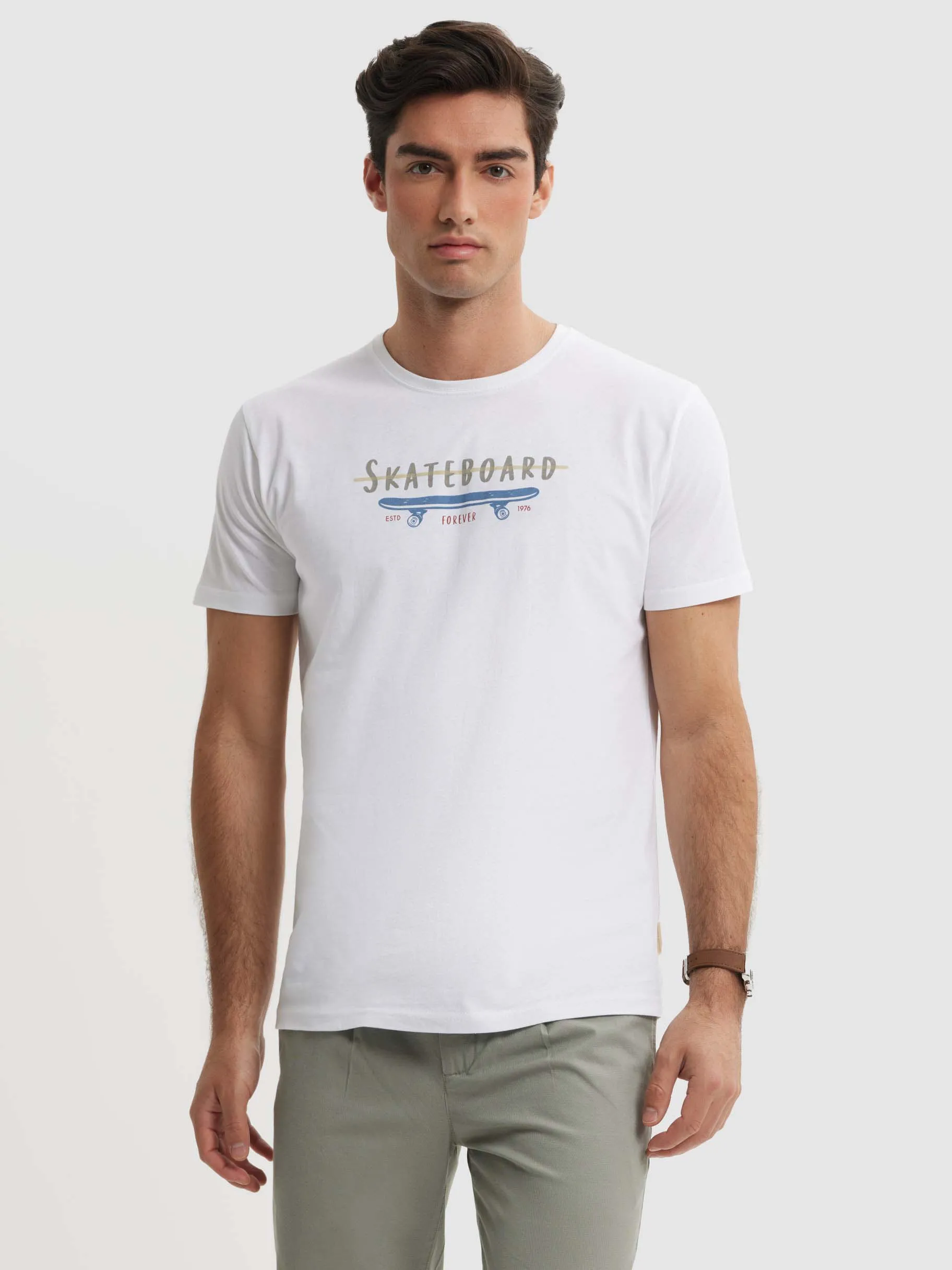 Sale Alvaro Moreno CAMISETA SKATEBOARD Blanco