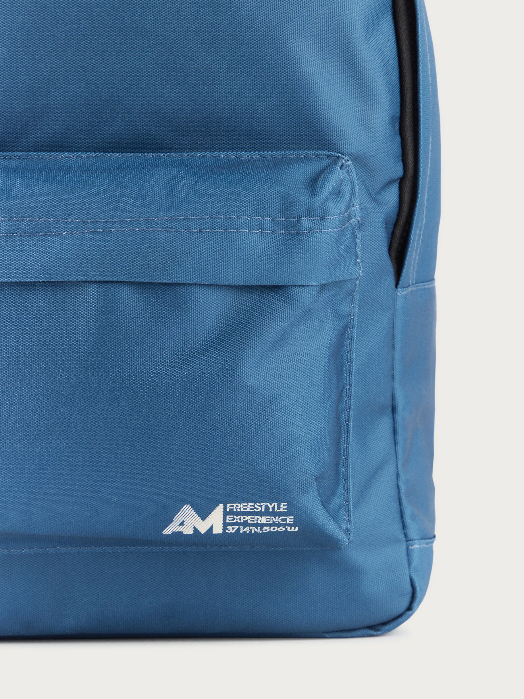 mochila_guido_azul_4.webp Outlet Alvaro Moreno MOCHILA GUIDO Azul