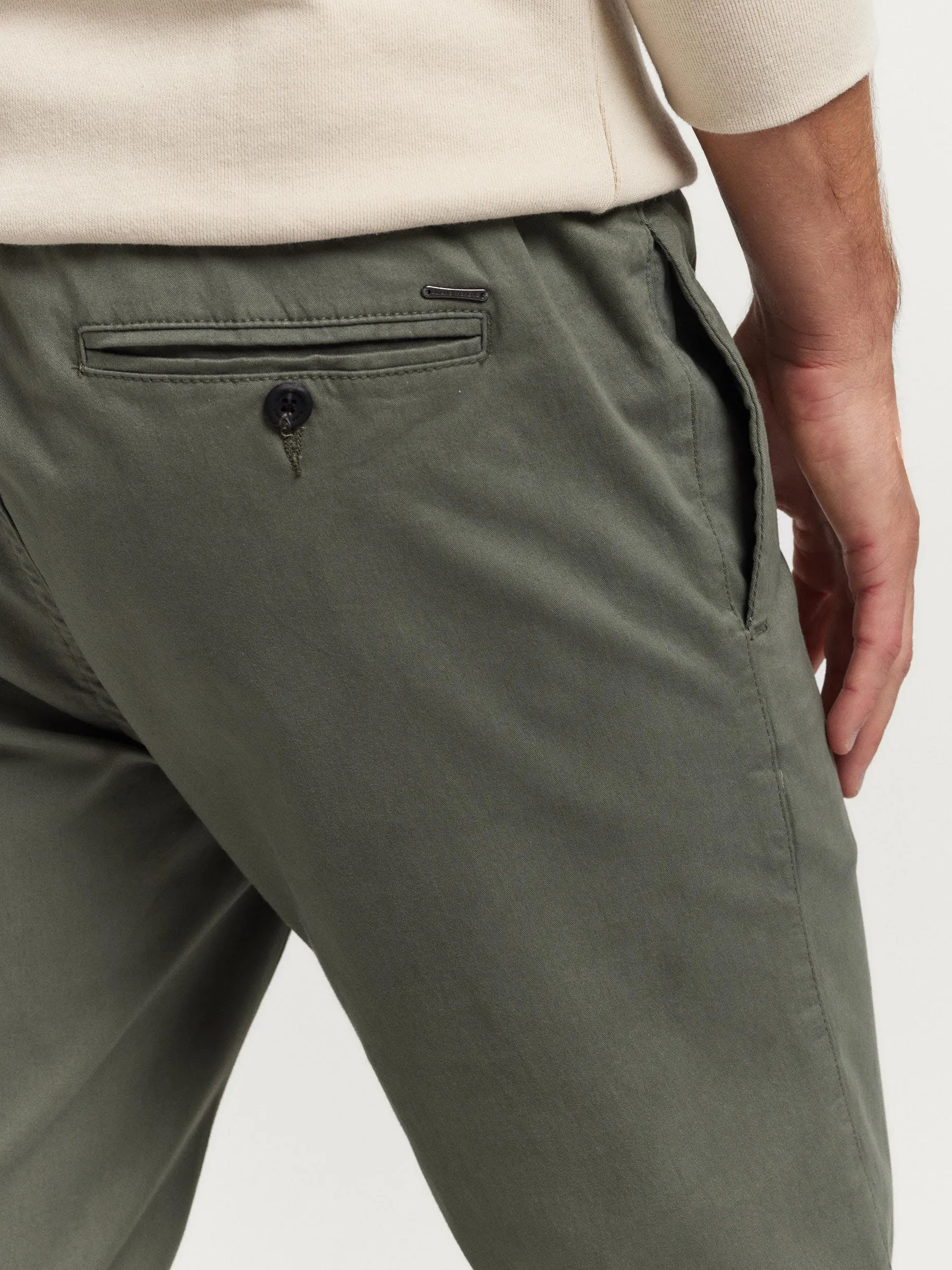 pantalon_ander_verde_4.webp Cheap Alvaro Moreno PANTALON ANDER Verde
