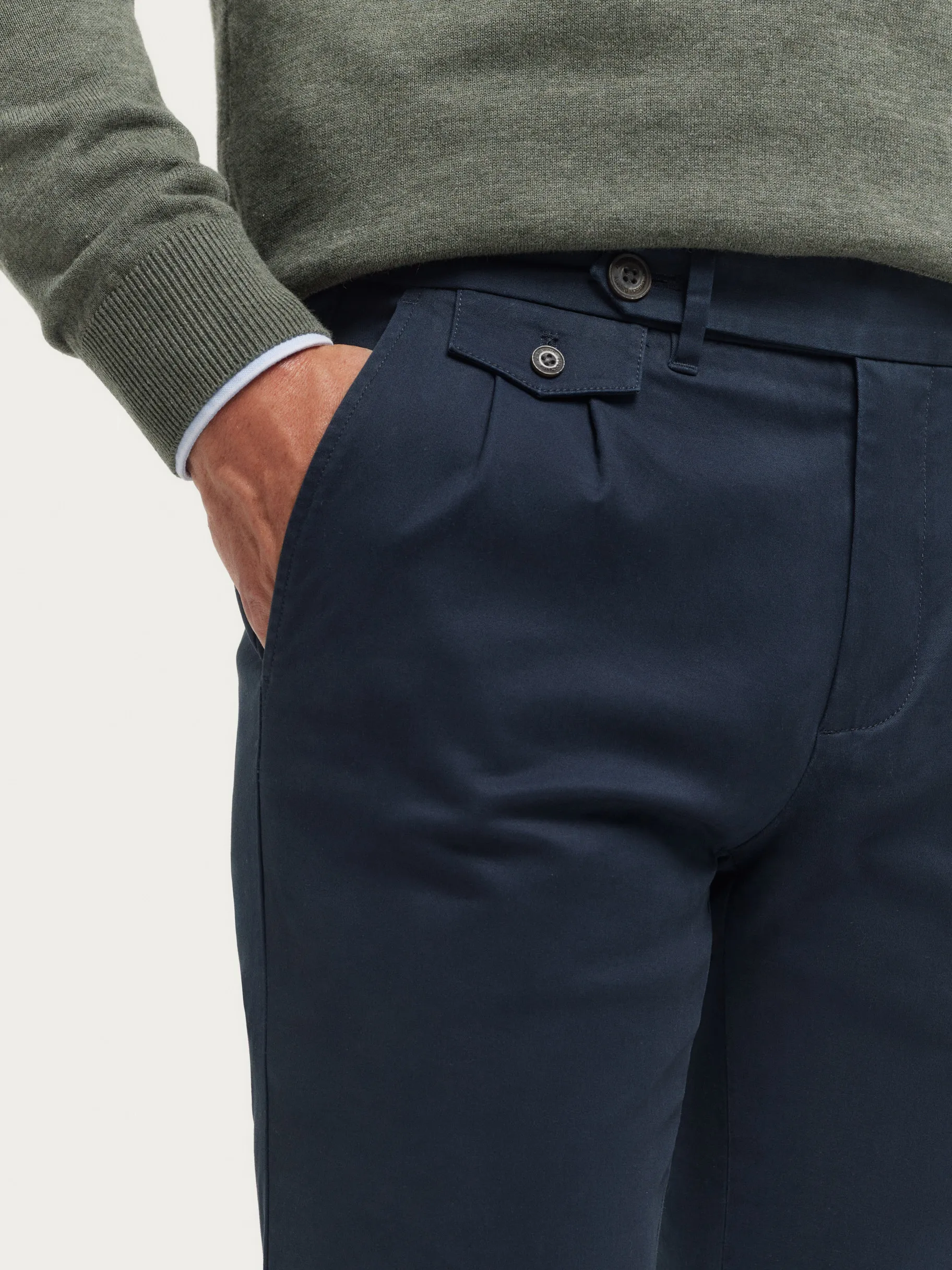 pantalon_carrot_azul_marino_3.webp Cheap Alvaro Moreno PANTALON CARROT Azul Marino
