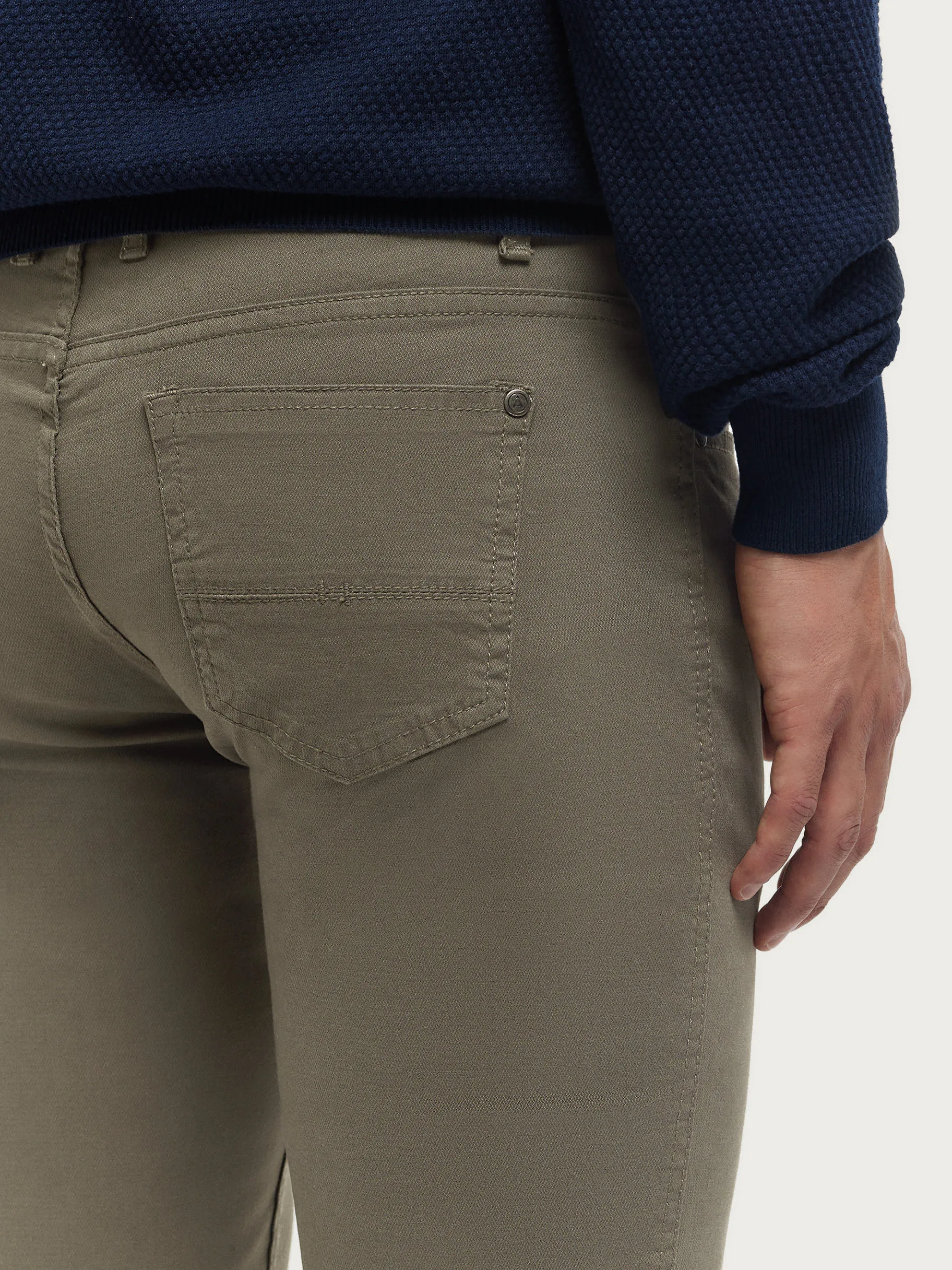 pantalon_micro_pkt_verde_4-1.webp Best Sale Alvaro Moreno PANTALON MICRO 5PKT Verde