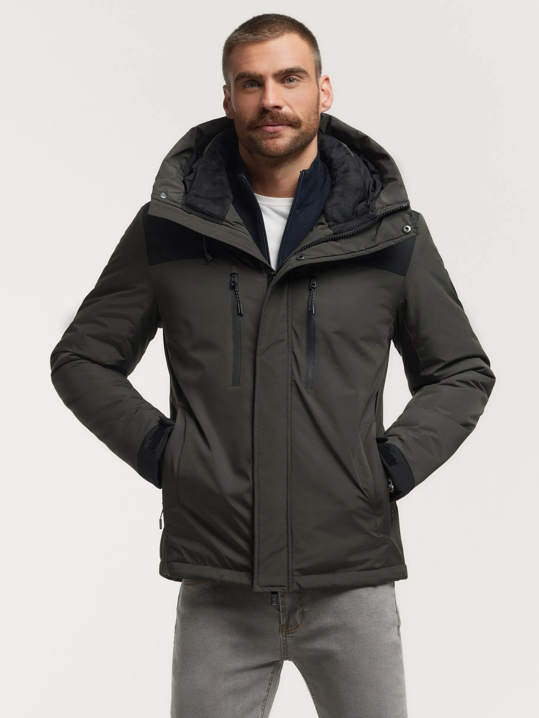 parka_explore_verde_3.webp Fashion Alvaro Moreno PARKA EXPLORE Verde