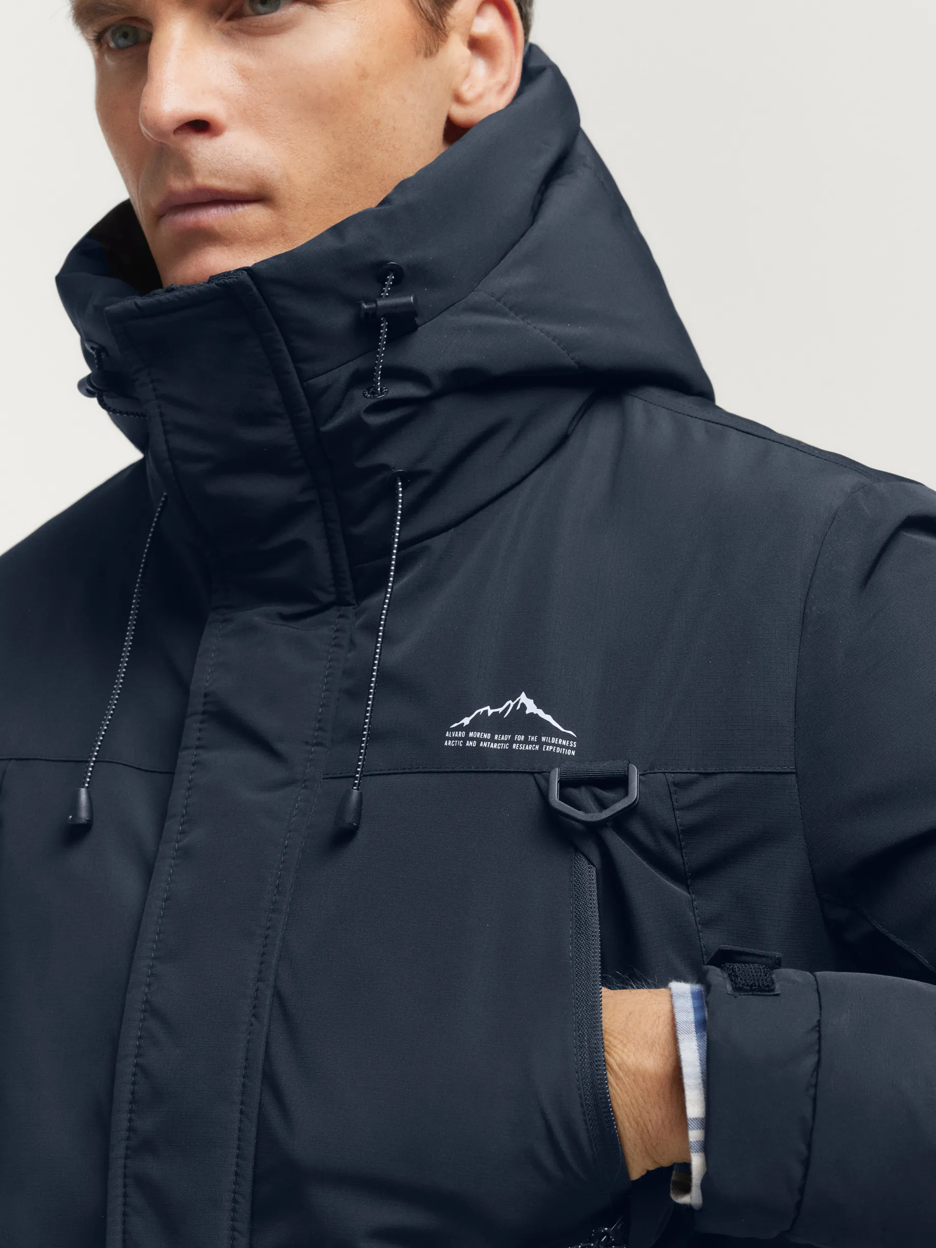 parka_trekking_azul_marino_4.webp Shop Alvaro Moreno PARKA TREKKING Azul Marino