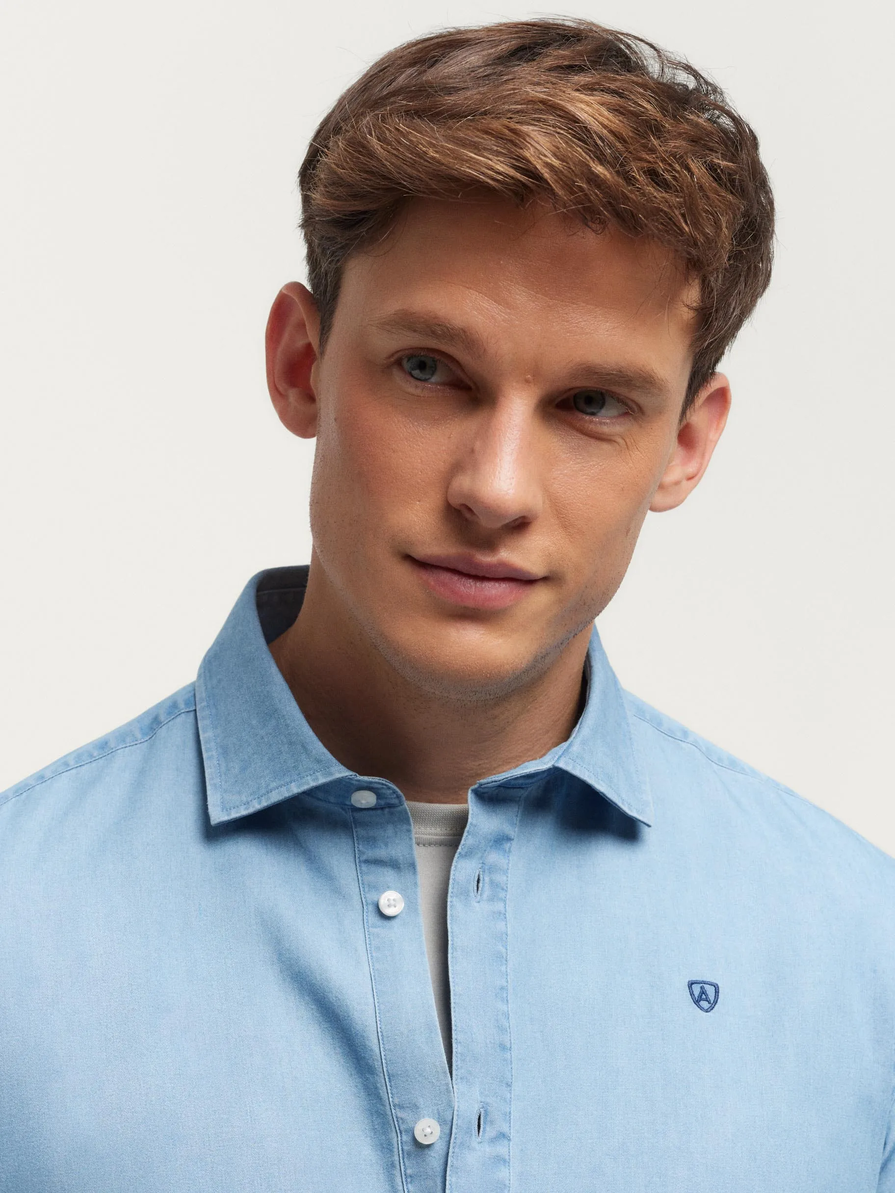 polera_denim_celeste_3.webp Hot Alvaro Moreno POLERA DENIM Celeste