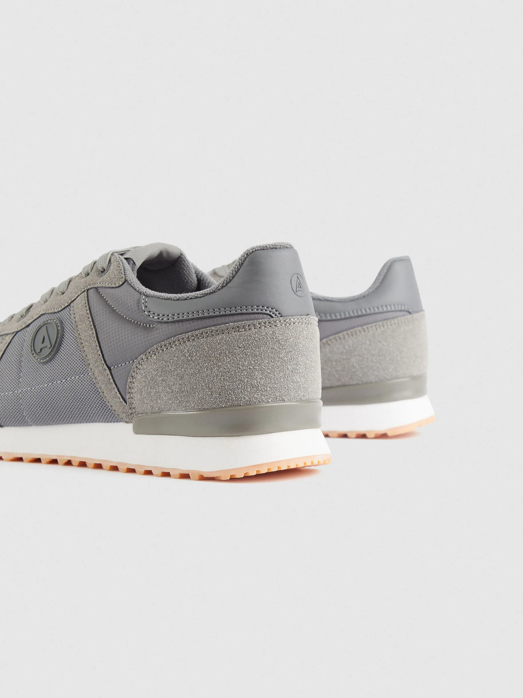 sneakers_joplin_gris_4.webp Shop Alvaro Moreno SNEAKERS JOPLIN Gris