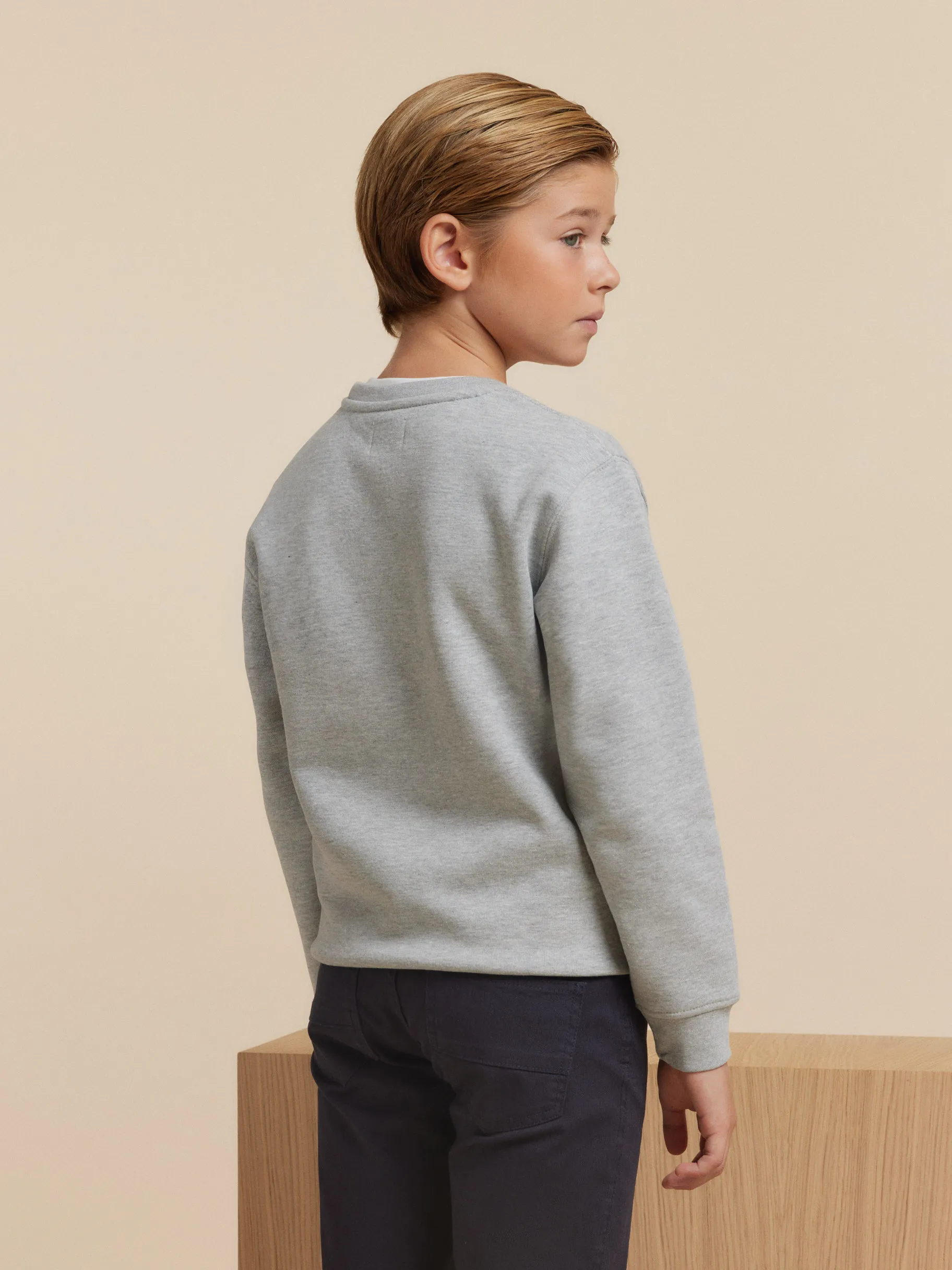 sudadera_brooklin_kids_gris_2.webp Best Alvaro Moreno SUDADERA BROOKLIN KIDS Gris