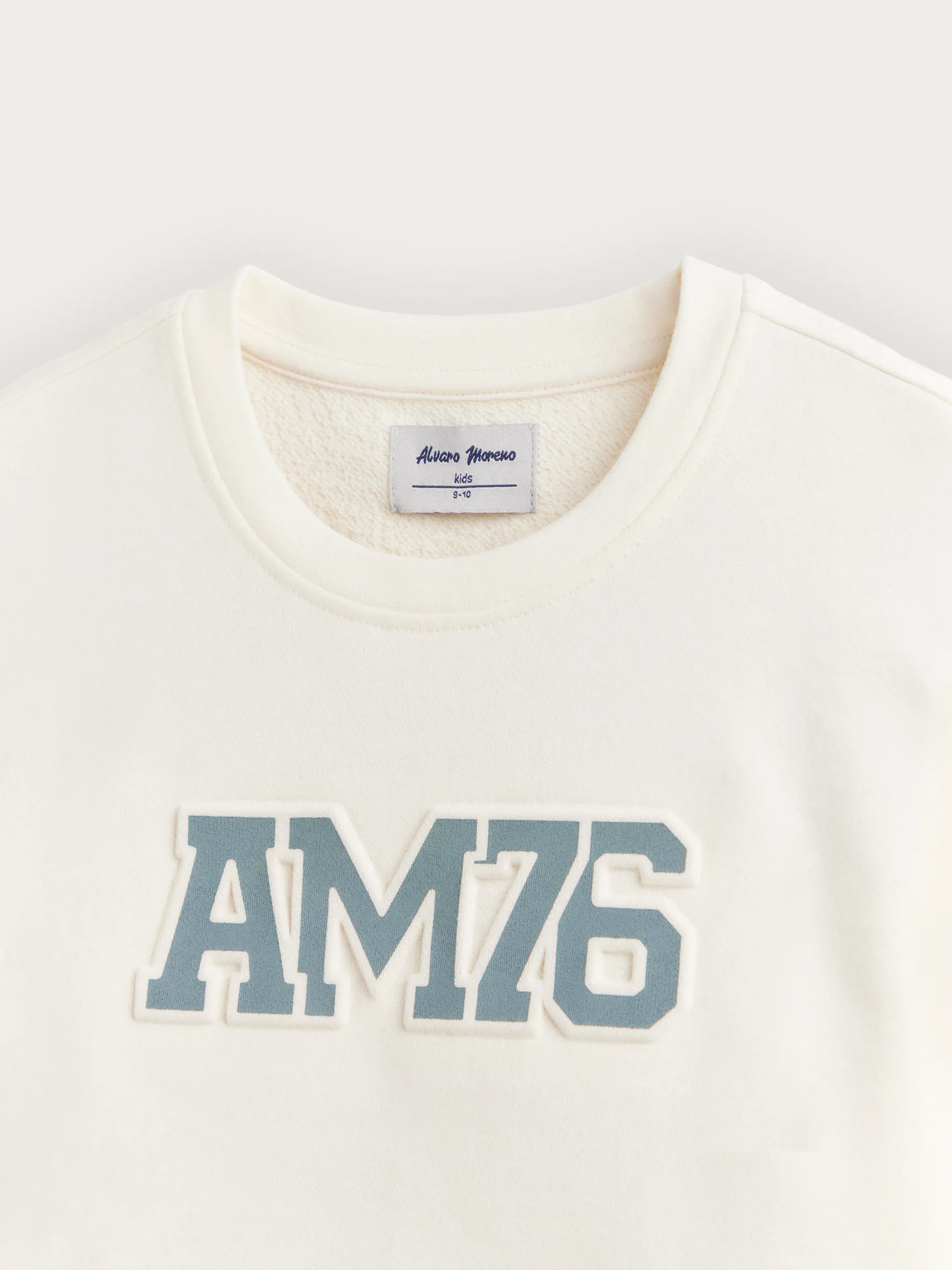 sudadera_official_kids_crudo_3.webp New Alvaro Moreno SUDADERA OFFICIAL KIDS Crudo